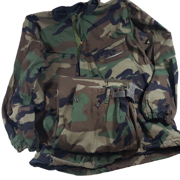 US Military M81 Woodland Camo Suit Chemical Protective X-Small‎ Set Jacket Pants